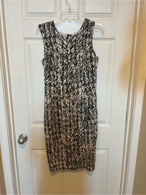 Milly Black and White Abstract Sleeveless Sheath Dress designer.